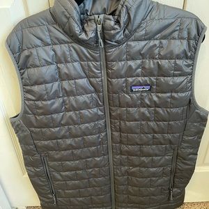 Patagonia Nano Puff Vest Dark Grey Large